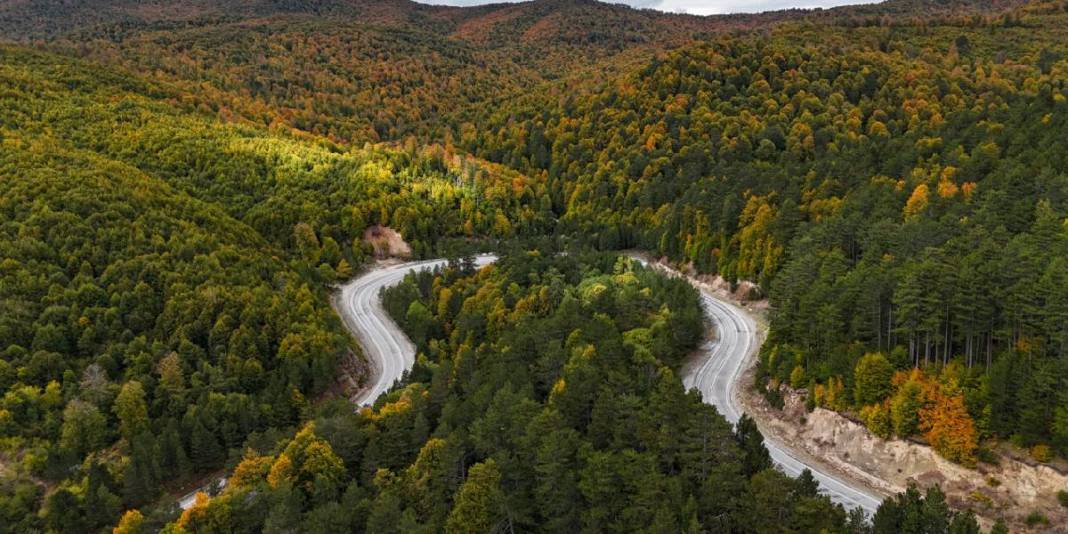 Osmanlı bu topraklarda kuruldu! Sonbahar renkleri güzelliğine güzellik kattı: Gören gözünü alamıyor 6